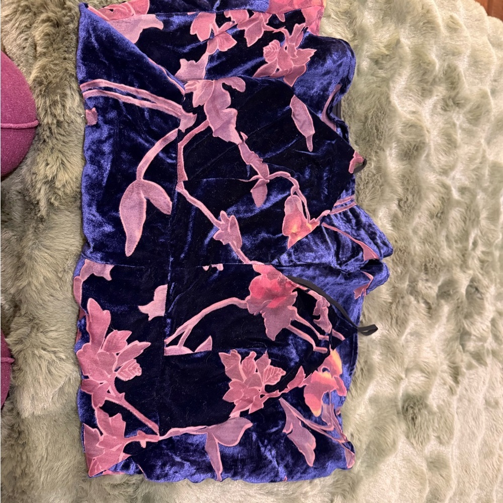 Lush Velvet Floral Romper - Navy and Reddish Pink - Picture 8 of 8
